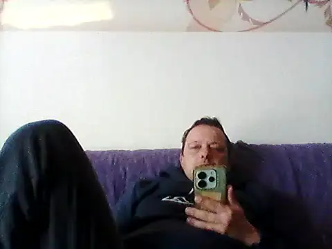 ich411983 online show from 04/27/26, 06:33