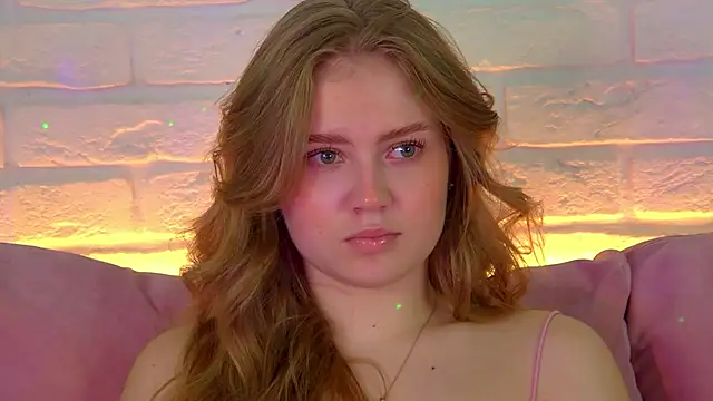 SelinSwarovski online show from 11/04/25, 08:19