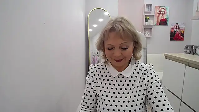 Snapshot of Milla_Cutie18 chatting on 02/16/26, 05:14 Milla Cutie18 online show from 02/16/26, 05:14