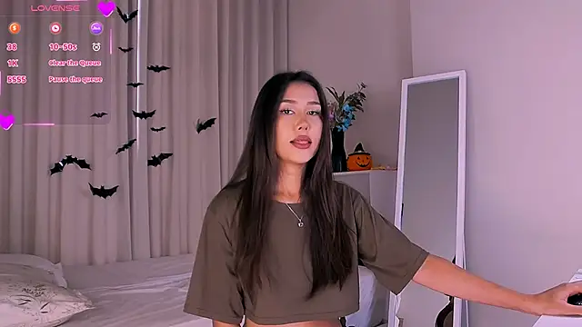 Melissa Mone online show from 10/30/25, 05:42