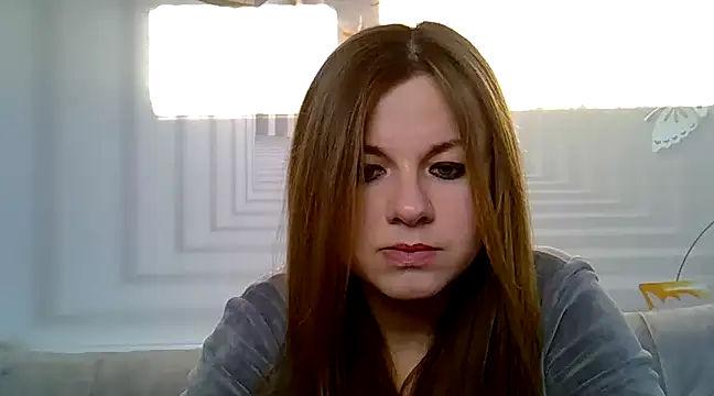 Snapshot of TinaFun4u chatting on 12/22/24, 12:38 TinaFun4u online show from 12/22/24, 12:38