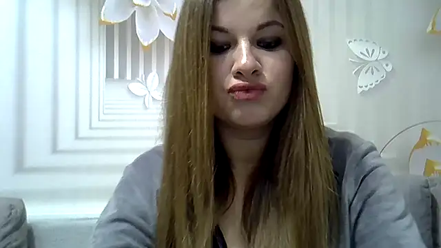Snapshot of TinaFun4u chatting on 12/31/24, 10:23 TinaFun4u online show from 12/31/24, 10:23