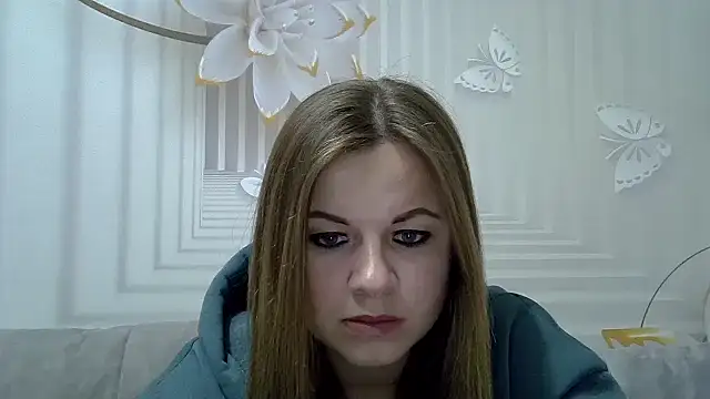 Snapshot of TinaFun4u chatting on 02/05/25, 08:25 TinaFun4u online show from 02/05/25, 08:25