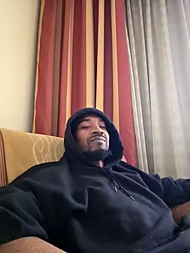 Snapshot of ElJudah7 chatting on 12/22/25, 02:03 ElJudah7 online show from 12/22/25, 02:03