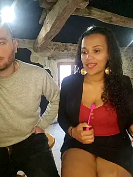 Snapshot of MK_34C chatting on 03/22/25, 04:47 MK 34C online show from 03/22/25, 04:47