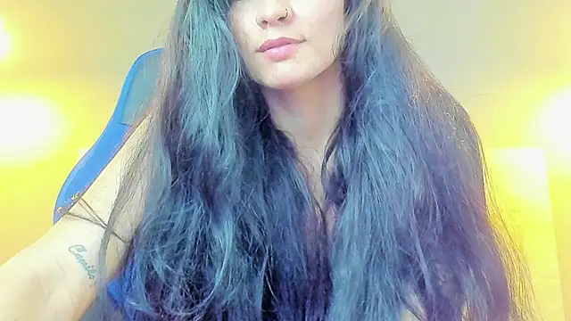 Snapshot of elissa_iris chatting on 01/02/25, 11:38 elissa iris online show from 01/02/25, 11:38