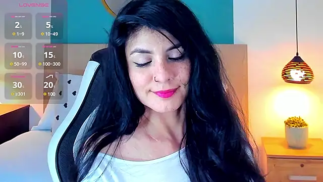 Snapshot of elissa_iris chatting on 03/11/25, 08:09 elissa iris online show from 03/11/25, 08:09