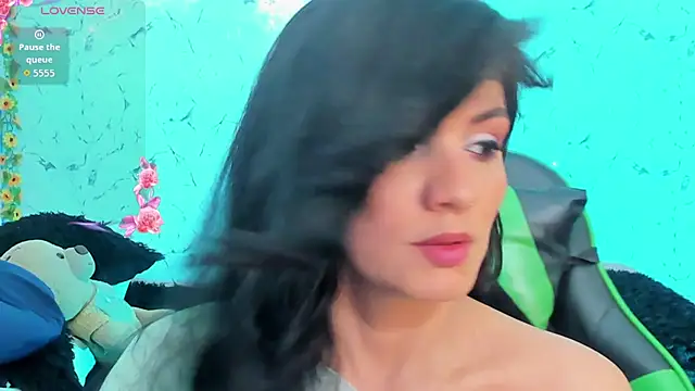 elissa iris online show from 06/11/26, 01:49