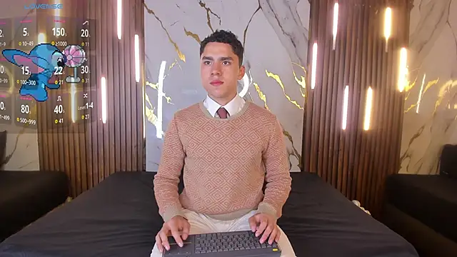 Snapshot of LiamNovak chatting on 11/24/25, 12:05 LiamNovak online show from 11/24/25, 12:05