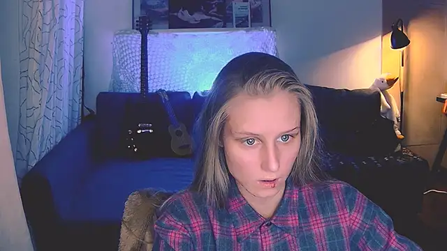 KatiKate online show from 12/05/24, 07:06