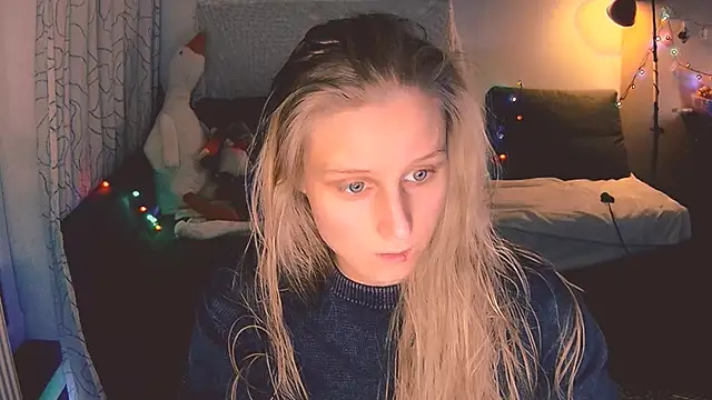 KatiKate online show from 12/11/24, 06:52