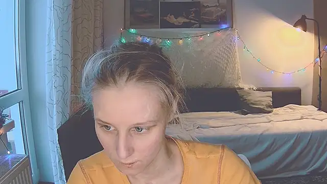 KatiKate online show from 12/21/24, 08:07