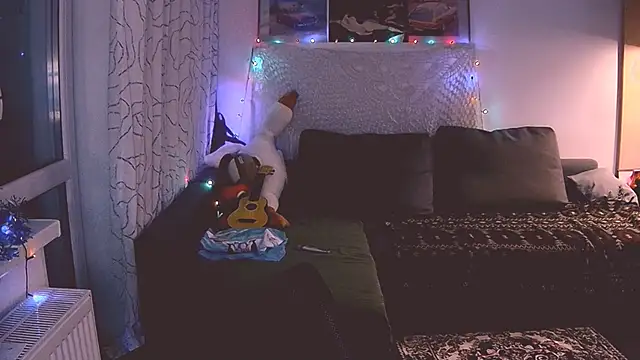 KatiKate online show from 01/06/25, 03:40