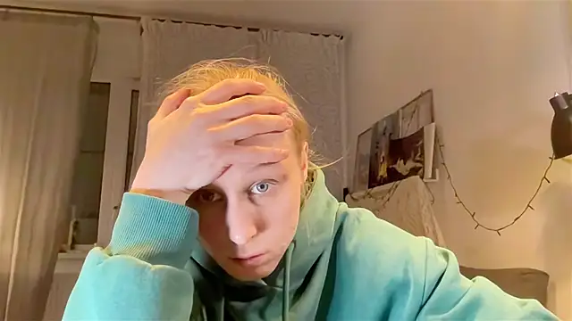 KatiKate online show from 02/09/25, 06:05