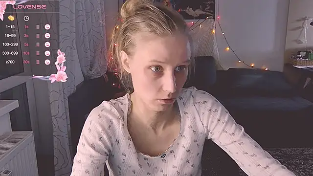 KatiKate online show from 02/15/25, 08:33