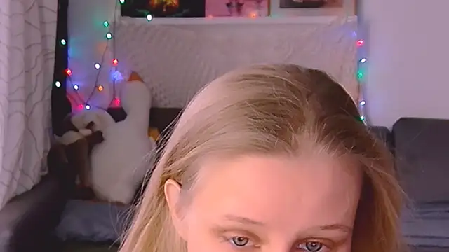 KatiKate online show from 03/04/25, 02:10