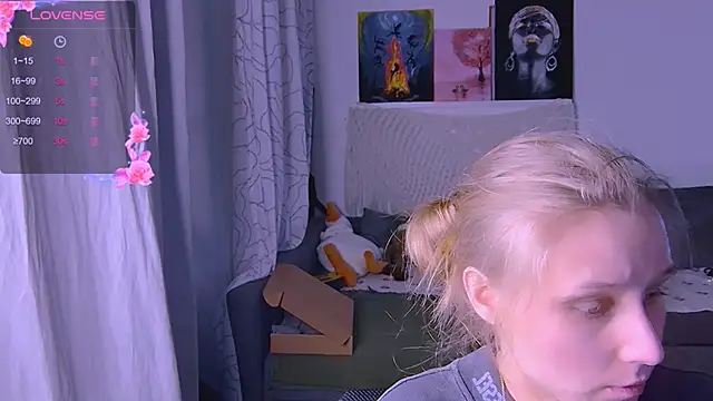 KatiKate online show from 03/20/25, 04:53