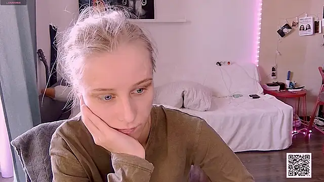 KatiKate online show from 09/09/25, 11:10