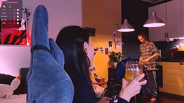 KatiKate online show from 10/20/25, 05:13