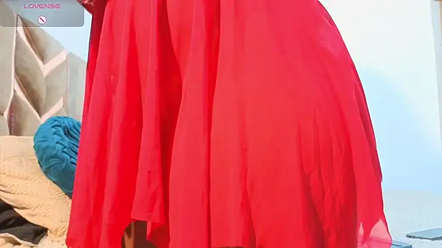 Snapshot of KloheCurvy chatting on 01/16/26, 11:58 KloheCurvy online show from 01/16/26, 11:58