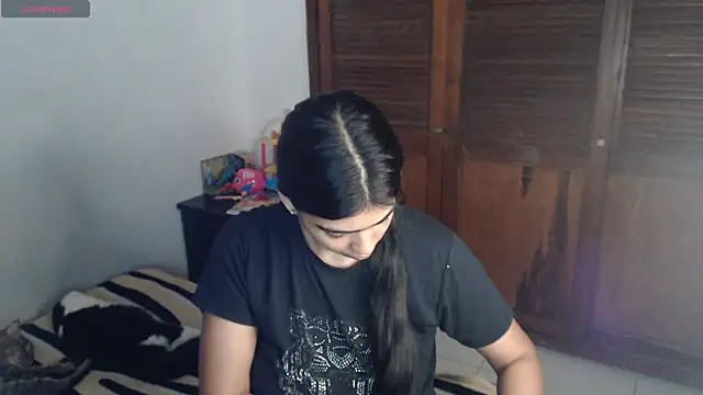 Pocahontas Princess  online show from 12/16/25, 04:17