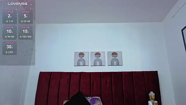 selena castillo online show from 10/29/25, 12:29