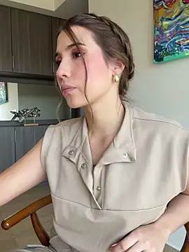 SophieRaily  online show from 01/27/25, 08:39