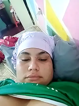 Marilin Jessie online show from 12/18/25, 03:40