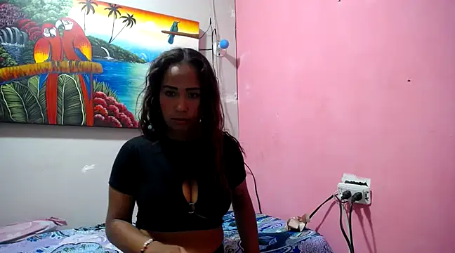 Snapshot of la_crespy21 chatting on 03/19/25, 01:21 la crespy21 online show from 03/19/25, 01:21