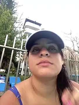 Snapshot of Violetrousse chatting on 02/15/26, 09:55 Violetrousse online show from 02/15/26, 09:55