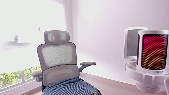 Sakito Tokio online show from 12/15/25, 08:24