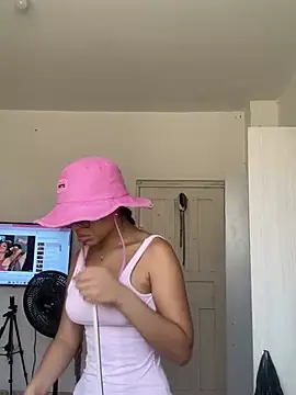 Mia petite01 online show from 03/09/25, 05:28