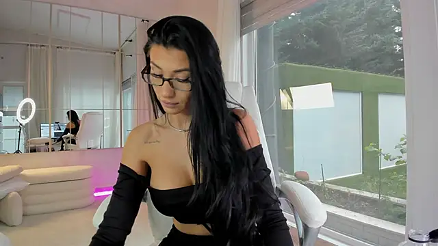 missdiamond  online show from 11/05/25, 08:03