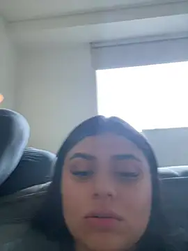 alissonfernandez  online show from 01/30/25, 10:51