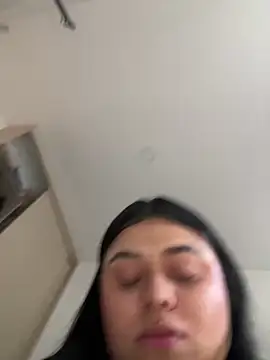 alissonfernandez  online show from 02/13/25, 03:56