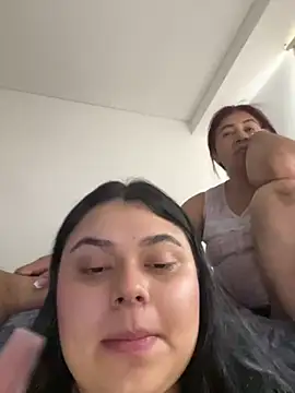 alissonfernandez  online show from 03/01/25, 07:04