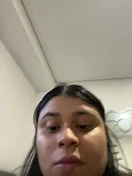 alissonfernandez  online show from 03/21/25, 11:12