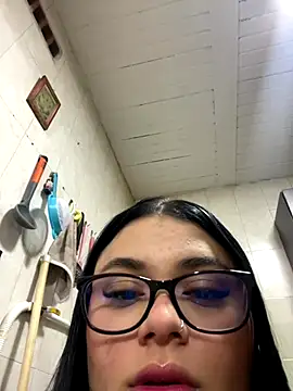 alissonfernandez  online show from 09/26/25, 12:36