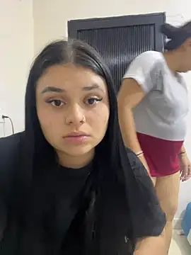 alissonfernandez  online show from 06/10/26, 02:01