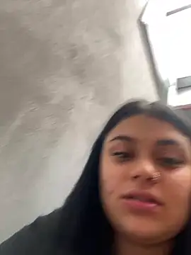 alissonfernandez  online show from 06/18/26, 07:51