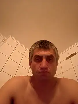 Snapshot of Gotowy40 chatting on 11/02/25, 02:14 Gotowy40 online show from 11/02/25, 02:14