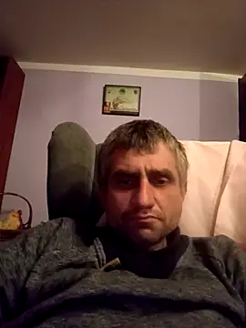 Snapshot of Gotowy40 chatting on 11/06/25, 02:12 Gotowy40 online show from 11/06/25, 02:12