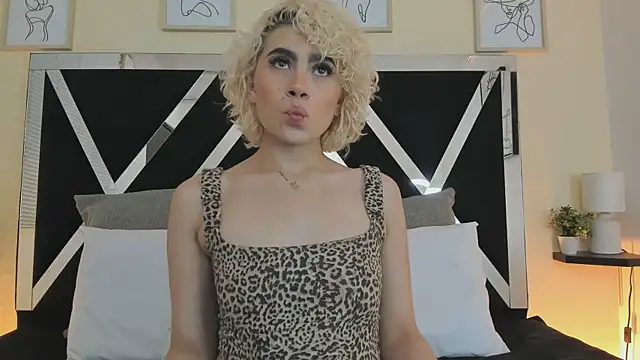 Snapshot of marian_pinzon chatting on 09/09/25, 02:33 marian pinzon online show from 09/09/25, 02:33