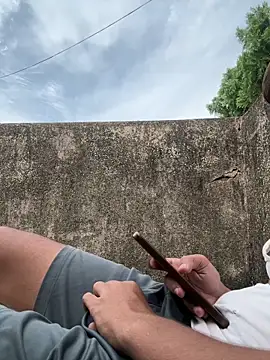 Snapshot of Desiboy___21 chatting on 10/28/25, 09:13 Desiboy   21 online show from 10/28/25, 09:13