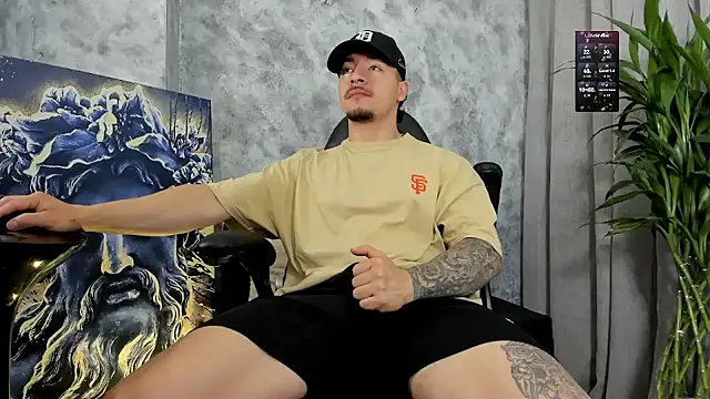 boyc022  online show from 11/09/25, 01:09