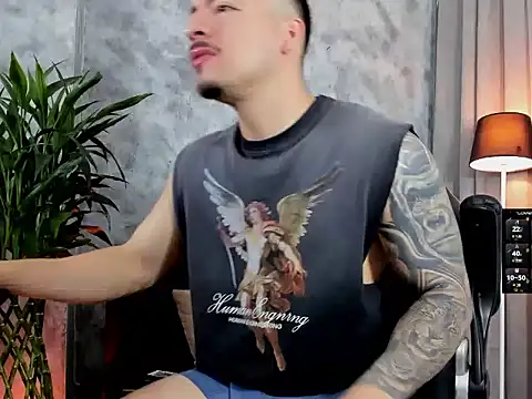 boyc022  online show from 02/27/26, 12:49