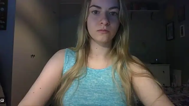 Snapshot of ROSIEx_sweet chatting on 04/08/26, 06:46 ROSIEx sweet online show from 04/08/26, 06:46
