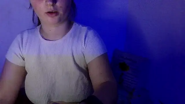 Snapshot of kila_lo chatting on 02/01/25, 08:16 kila lo online show from 02/01/25, 08:16