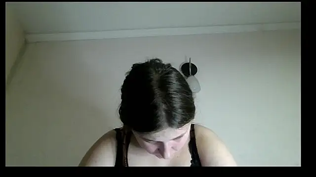 Snapshot of kila_lo chatting on 02/27/25, 08:09 kila lo online show from 02/27/25, 08:09