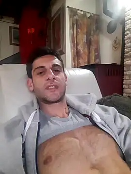 Snapshot of MrTamburine22 chatting on 01/06/25, 03:08 MrTamburine22 online show from 01/06/25, 03:08